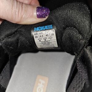 Hoka Arahi 7 Black/Black size 8B